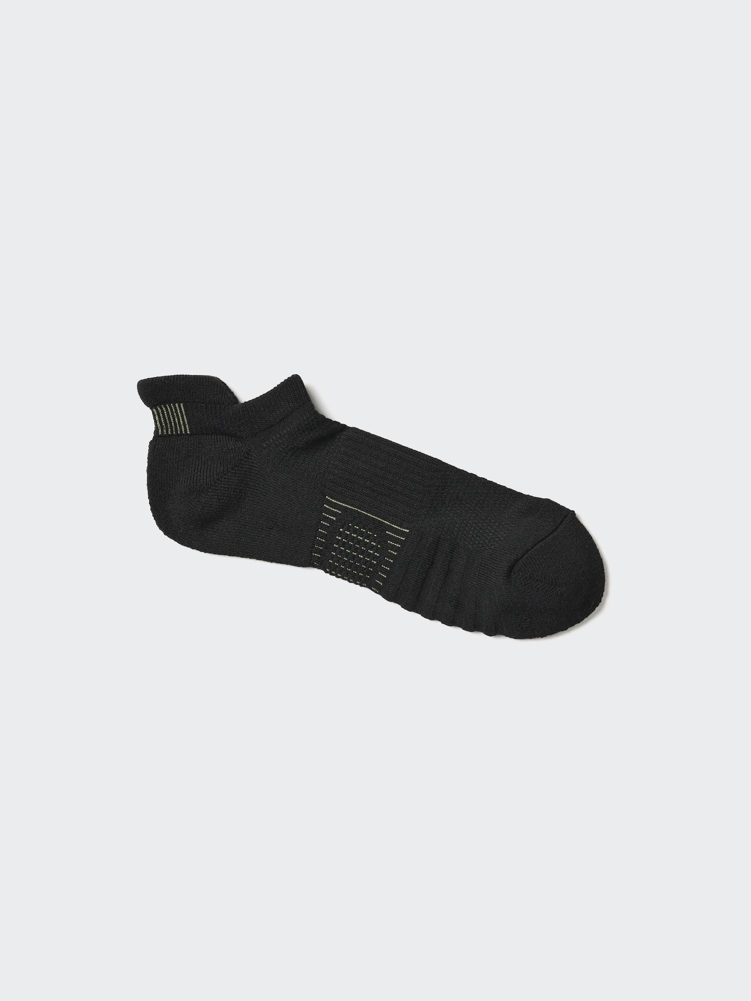 Uniqlo Sports Short Socks File Line B 09 BLACK/MEN 28cm
Uniqlo Sports Short Socks File Line B 09 BLACK/MEN 28cm