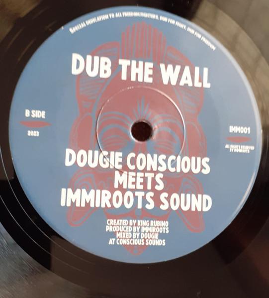7inch Record HORNSMAN COYOTE, IMMIROOTS SOUND SY - Breaking Down The Wall / Dub The Wa IMM001 Immiroots Sound 2023 Italy Reggae, Ska & Dub Used
7inch Record HORNSMAN COYOTE, IMMIROOTS SOUND SY - Breaking Down The Wall / Dub The Wa IMM001 Immiroots Sound 2023 Italy Reggae, Ska & Dub Used