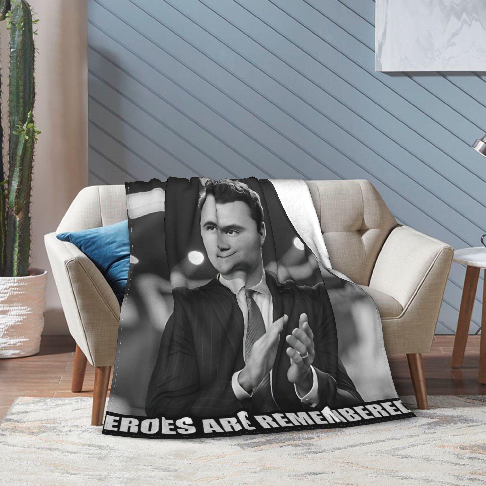 Charlie Kirk Freedom Signature Blanket Multiple Sizes Super Soft and Warm A True Patriot Throw Blankets for Sofa Couch and Bed 75x90cm
Charlie Kirk Freedom Signature Blanket Multiple Sizes Super Soft and Warm A True Patriot Throw Blankets for Sofa Couch and Bed 75x90cm