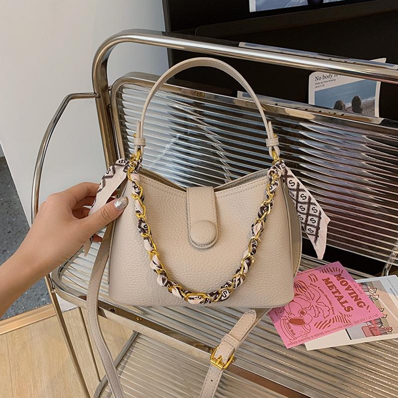 IELGY women s single shoulder underarm bucket bag with long shoulder straps that can be straddled diagonally бежевый
IELGY women s single shoulder underarm bucket bag with long shoulder straps that can be straddled diagonally бежевый