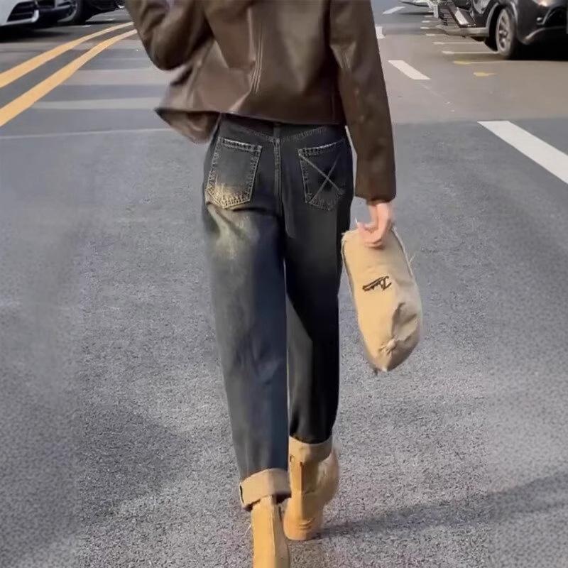 2024 Women s Plus Size High Waist Elastic Velvet Jeans - Slimming Harem Straight Leg Carrot Pants 5XL
2024 Women s Plus Size High Waist Elastic Velvet Jeans - Slimming Harem Straight Leg Carrot Pants 5XL