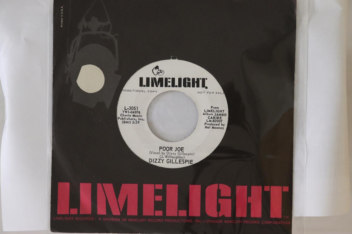 7inch Record DIZZY GILLESPIE Poor Joe Fiesta Mojo L3051PROMO LIMELIGHT 1965 US Jazz Used
7inch Record DIZZY GILLESPIE Poor Joe Fiesta Mojo L3051PROMO LIMELIGHT 1965 US Jazz Used
