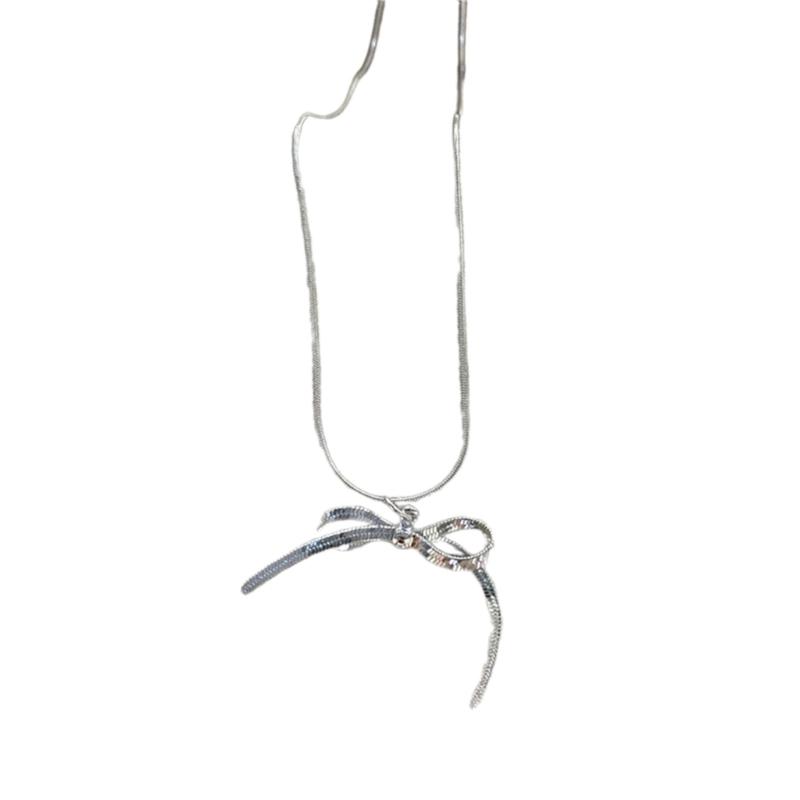 Bows Clavicle Chain Necklace Bowknot Shape Clavicle Chain Stylish Snake Bone Chain Choker for Women Stylish Decoration
Bows Clavicle Chain Necklace Bowknot Shape Clavicle Chain Stylish Snake Bone Chain Choker for Women Stylish Decoration