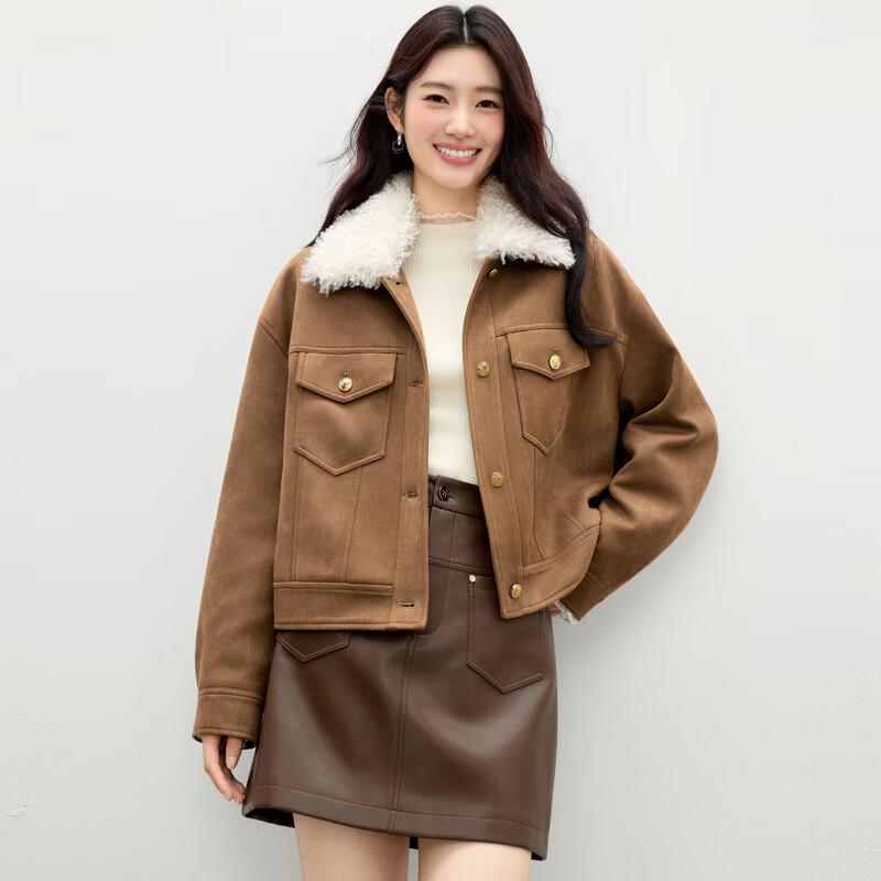 Women s Retro Faux Suede Padded Jacket L
Women s Retro Faux Suede Padded Jacket L