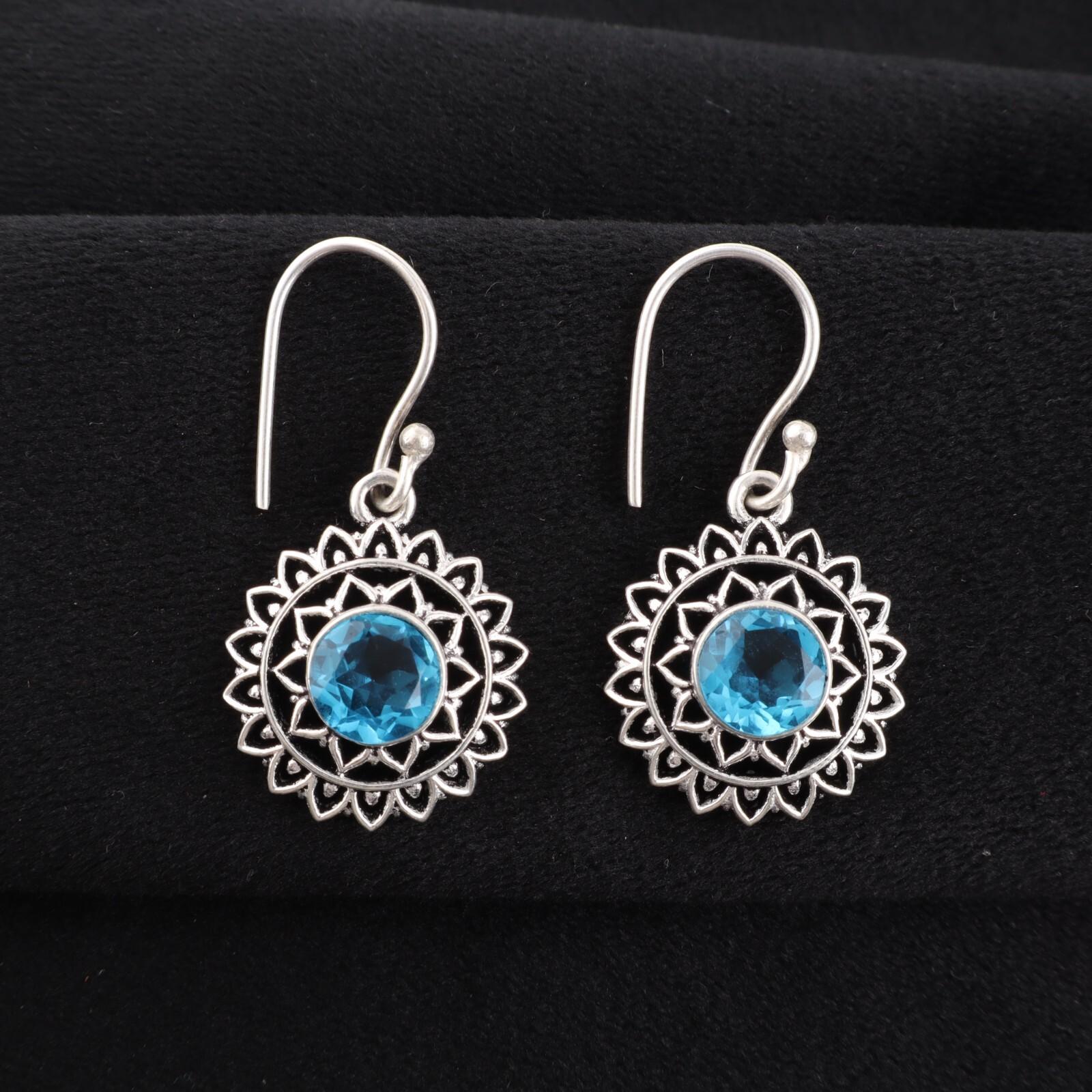 Swiss Blue Topaz Gemstone 925 Sterling Silver Jewelry Drop/Dangle Earrings1.57 CE-19-7
Swiss Blue Topaz Gemstone 925 Sterling Silver Jewelry Drop/Dangle Earrings1.57 CE-19-7