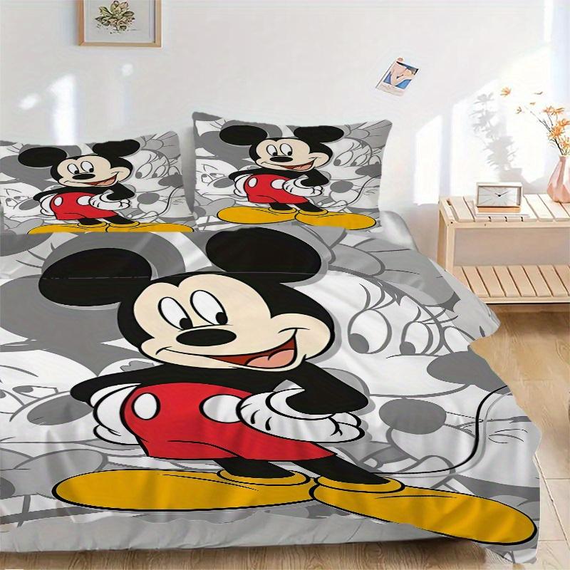 3pcs Mickey Mouse Theme Quilt Cover Set (1 Quilt Cover + 2 Pillowcases Without Pillow Core), High-Definition Printing for Home and Dormitory 135x200cm
3pcs Mickey Mouse Theme Quilt Cover Set (1 Quilt Cover + 2 Pillowcases Without Pillow Core), High-Definition Printing for Home and Dormitory 135x200cm