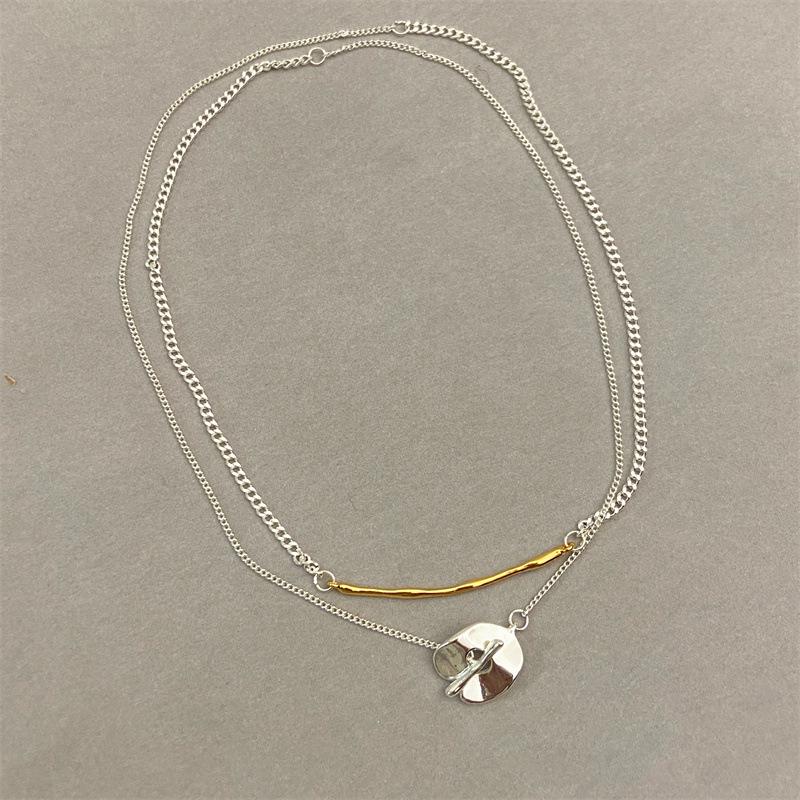 Matsumoto Ena Collab Gold & Silver OT Clasp Necklace with Versatile Layering Options Gold and Silver Block Necklace
Matsumoto Ena Collab Gold & Silver OT Clasp Necklace with Versatile Layering Options Gold and Silver Block Necklace
