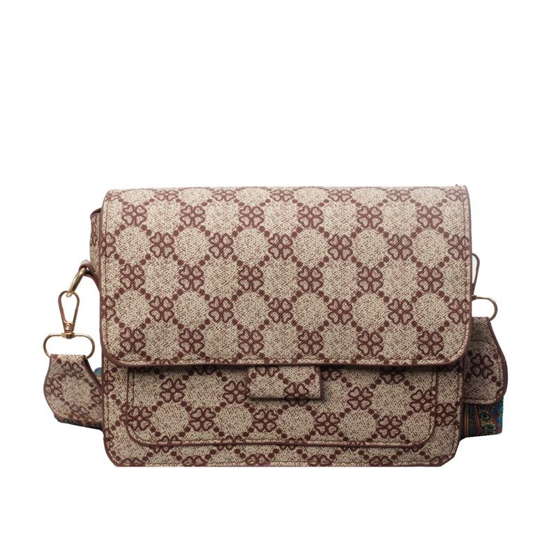 Текстурована широка сумочка через плече 2024 року, нова ретро повсякденна сумка через плече, модна модна сумка-мессенджер, персоналізована маленька квадратна сумка коричневий
Текстурована широка сумочка через плече 2024 року, нова ретро повсякденна сумка через плече, модна модна сумка-мессенджер, персоналізована маленька квадратна сумка коричневий