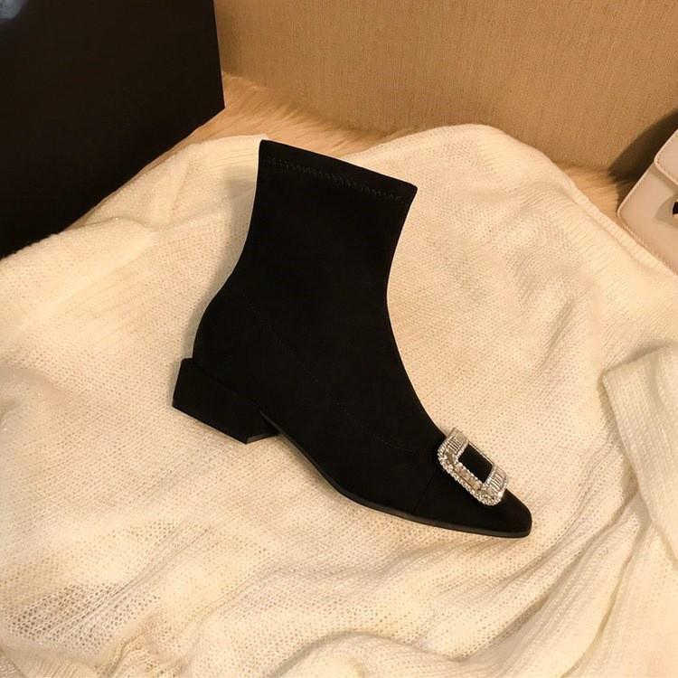 Ботильоны-носки эластичные с квадратной пряжкой из черных стразов в стиле Су Сяоинь - Женские на толстом каблуке, с квадратным носком, замшевые короткие ботильоны 38
Ботильоны-носки эластичные с квадратной пряжкой из черных стразов в стиле Су Сяоинь - Женские на толстом каблуке, с квадратным носком, замшевые короткие ботильоны 38