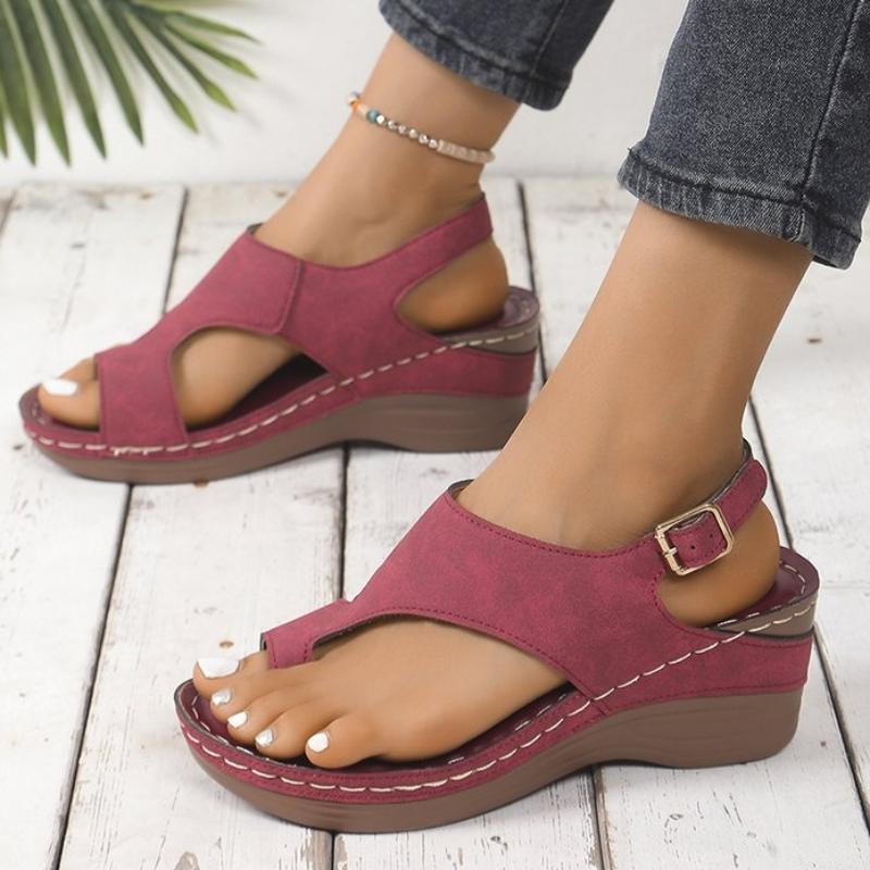 Women s Sandals 2024 New Fashion Summer Solid Color Flip-toe Beach Sandals Casual Simple Wedge Heel Exquisite Summer Sandals
Women s Sandals 2024 New Fashion Summer Solid Color Flip-toe Beach Sandals Casual Simple Wedge Heel Exquisite Summer Sandals