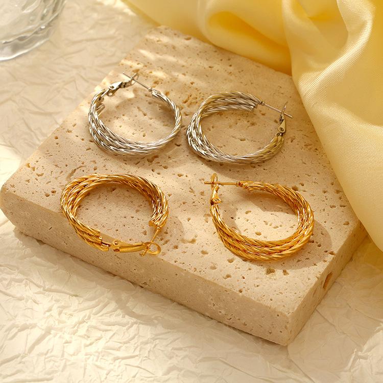 Серьги Twist Multilayer из нержавеющей стали, женские трендовые серьги премиум-класса с индуктивным покрытием 18 карат, круглые серьги
Серьги Twist Multilayer из нержавеющей стали, женские трендовые серьги премиум-класса с индуктивным покрытием 18 карат, круглые серьги