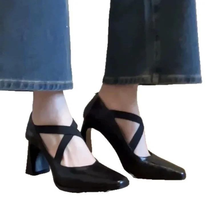 Fashion 2025 Spring And Summer New Cross Elastic Band Retro Thick Heel Mary Jane One Foot High Heels Women Singles Pointed Ballet Shoes 35 чёрный
Fashion 2025 Spring And Summer New Cross Elastic Band Retro Thick Heel Mary Jane One Foot High Heels Women Singles Pointed Ballet Shoes 35 чёрный
