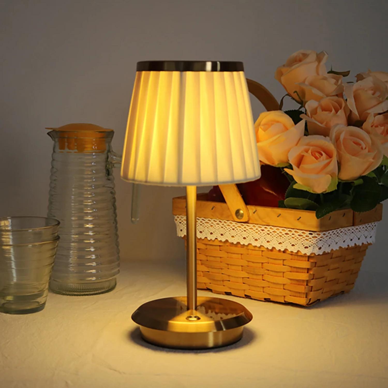 New Vintage Fabric Cover Touch Switch Desk Lamp IP40 Waterproof Outdoor Decorative Lamp
New Vintage Fabric Cover Touch Switch Desk Lamp IP40 Waterproof Outdoor Decorative Lamp