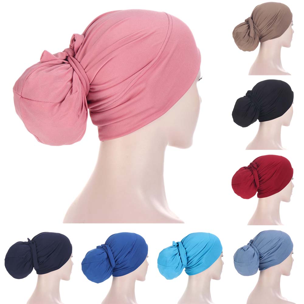 Мусульманские хиджабы женские шапочки Skullies Knot Bonnet тюрбан шляпа от выпадения волос химиотерапия рак банданы арабские исламские головные повязки платок новый
Мусульманские хиджабы женские шапочки Skullies Knot Bonnet тюрбан шляпа от выпадения волос химиотерапия рак банданы арабские исламские головные повязки платок новый