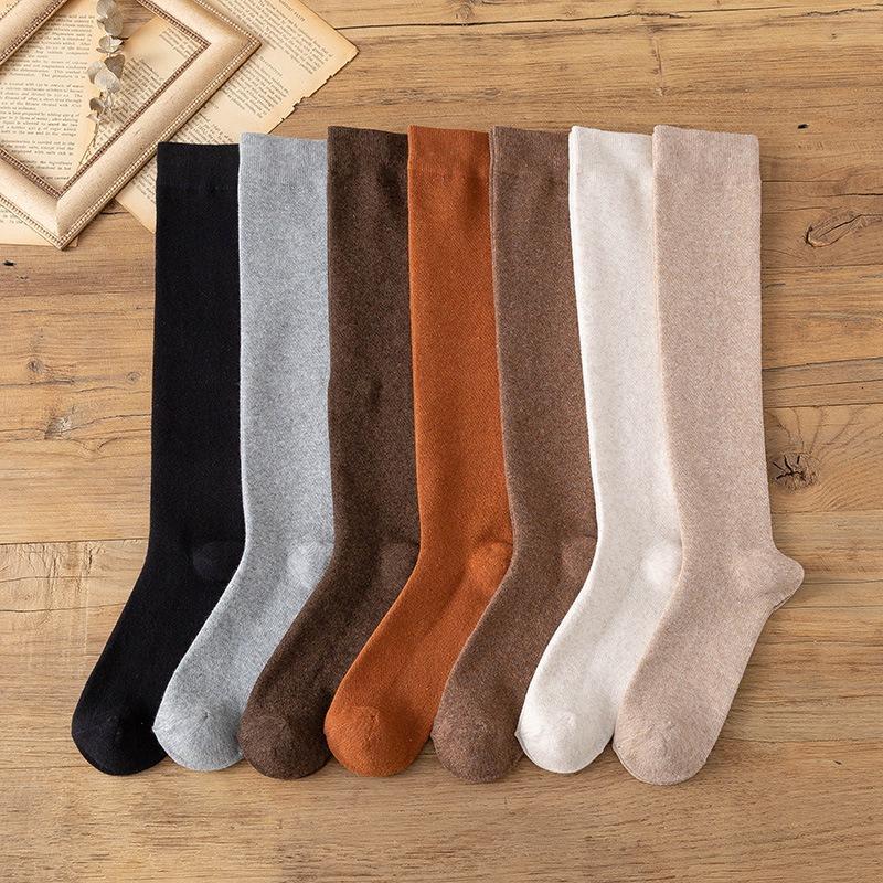 Spring and Autumn Women s Calf Socks, Slightly Slimming Pure Cotton High-top Women s Socks, Solid Color School-style Cotton Socks 1 pair хакі
Spring and Autumn Women s Calf Socks, Slightly Slimming Pure Cotton High-top Women s Socks, Solid Color School-style Cotton Socks 1 pair хакі