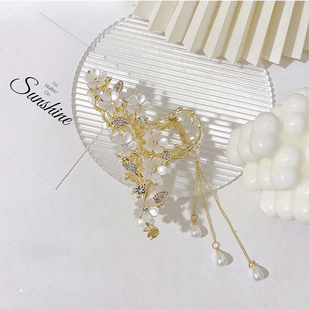 Cherry Blossoms Rhinestone Girl Hair Claw Korean Style Hair Clip Hair Grip Clip Women Shark Clip A
Cherry Blossoms Rhinestone Girl Hair Claw Korean Style Hair Clip Hair Grip Clip Women Shark Clip A