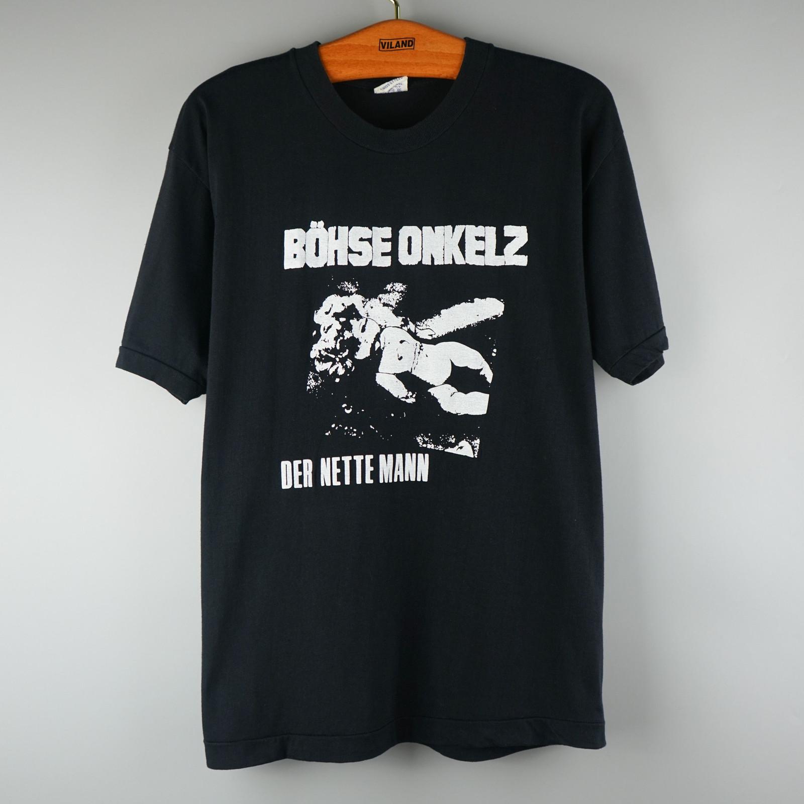 Vintage 90s Bohse Onkelz Rock Metal Band T-shirt Men Women Oversized Hip Hop Y2k Unisex Cotton High Street Harajuku Female Male Comfortable Clothing S синій
Vintage 90s Bohse Onkelz Rock Metal Band T-shirt Men Women Oversized Hip Hop Y2k Unisex Cotton High Street Harajuku Female Male Comfortable Clothing S синій