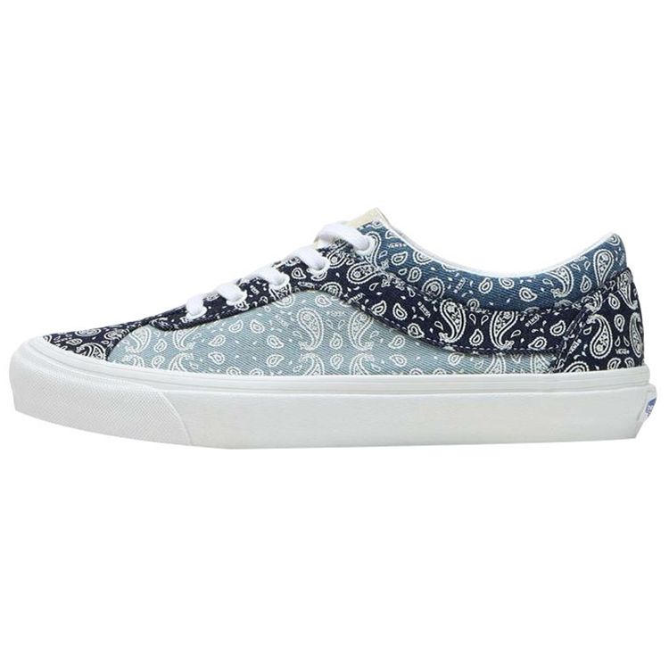 Кросівки Vans Bold Ni Bandana Unisex Multi-Color Multi True-White VN0A5DYAASN 36
Кросівки Vans Bold Ni Bandana Unisex Multi-Color Multi True-White VN0A5DYAASN 36