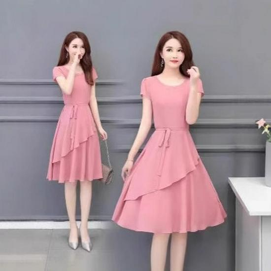 Plus Size Summer A-Line Dress: Waist-Slimming, Age-Reducing, Mid-Length, Round Neck, Loose Fit for Women Triple Extra Large рожевий
Plus Size Summer A-Line Dress: Waist-Slimming, Age-Reducing, Mid-Length, Round Neck, Loose Fit for Women Triple Extra Large рожевий