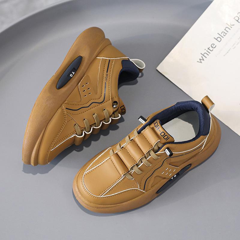 Спортивная обувь для мальчиков, легкая и нескользящая обувь для бега 2025 осень новая детская обувь для среднего и старшего возраста, кожаная повседневная обувь 40 хаки
Спортивная обувь для мальчиков, легкая и нескользящая обувь для бега 2025 осень новая детская обувь для среднего и старшего возраста, кожаная повседневная обувь 40 хаки