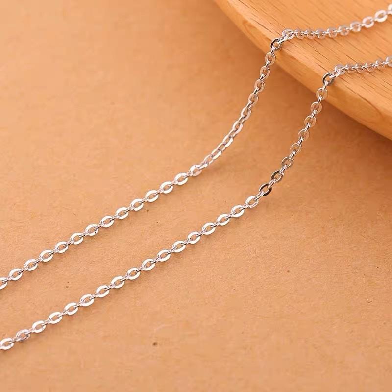 S999 чистое серебро без подвесок, подходящая цепочка, женская простая модная универсальная цепочка на ключицу, универсальное ожерелье-чокер ручной работы
S999 чистое серебро без подвесок, подходящая цепочка, женская простая модная универсальная цепочка на ключицу, универсальное ожерелье-чокер ручной работы