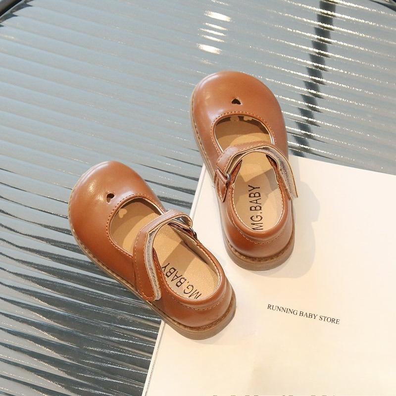 Spring Children s Leather Shoes Single Shoes Girl Princess Shoes Brown Beige Fashion Love Cute Girls Casual Footwear H09232 21 коричневый
Spring Children s Leather Shoes Single Shoes Girl Princess Shoes Brown Beige Fashion Love Cute Girls Casual Footwear H09232 21 коричневый
