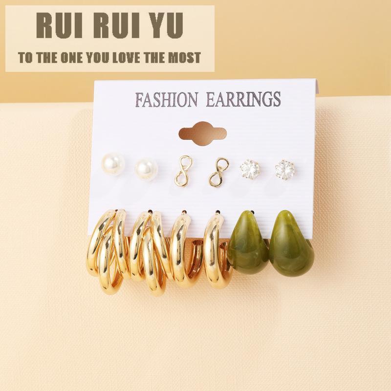RUI RUI YU, 6 пар серег, комплект, креативные кольцевые серьги, простой набор шпилек с жемчугом и бриллиантами
RUI RUI YU, 6 пар серег, комплект, креативные кольцевые серьги, простой набор шпилек с жемчугом и бриллиантами