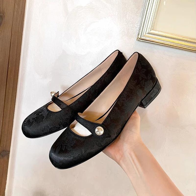 Studiolee Tuberose~ Жаккардовые туфли Мэри Джейн в национальном стиле с квадратной головкой 40
Studiolee Tuberose~ Жаккардовые туфли Мэри Джейн в национальном стиле с квадратной головкой 40