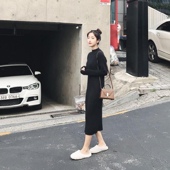 Dress female student autumn and winter new inner long dress slim black velvet thickened bottom skirt M
Dress female student autumn and winter new inner long dress slim black velvet thickened bottom skirt M