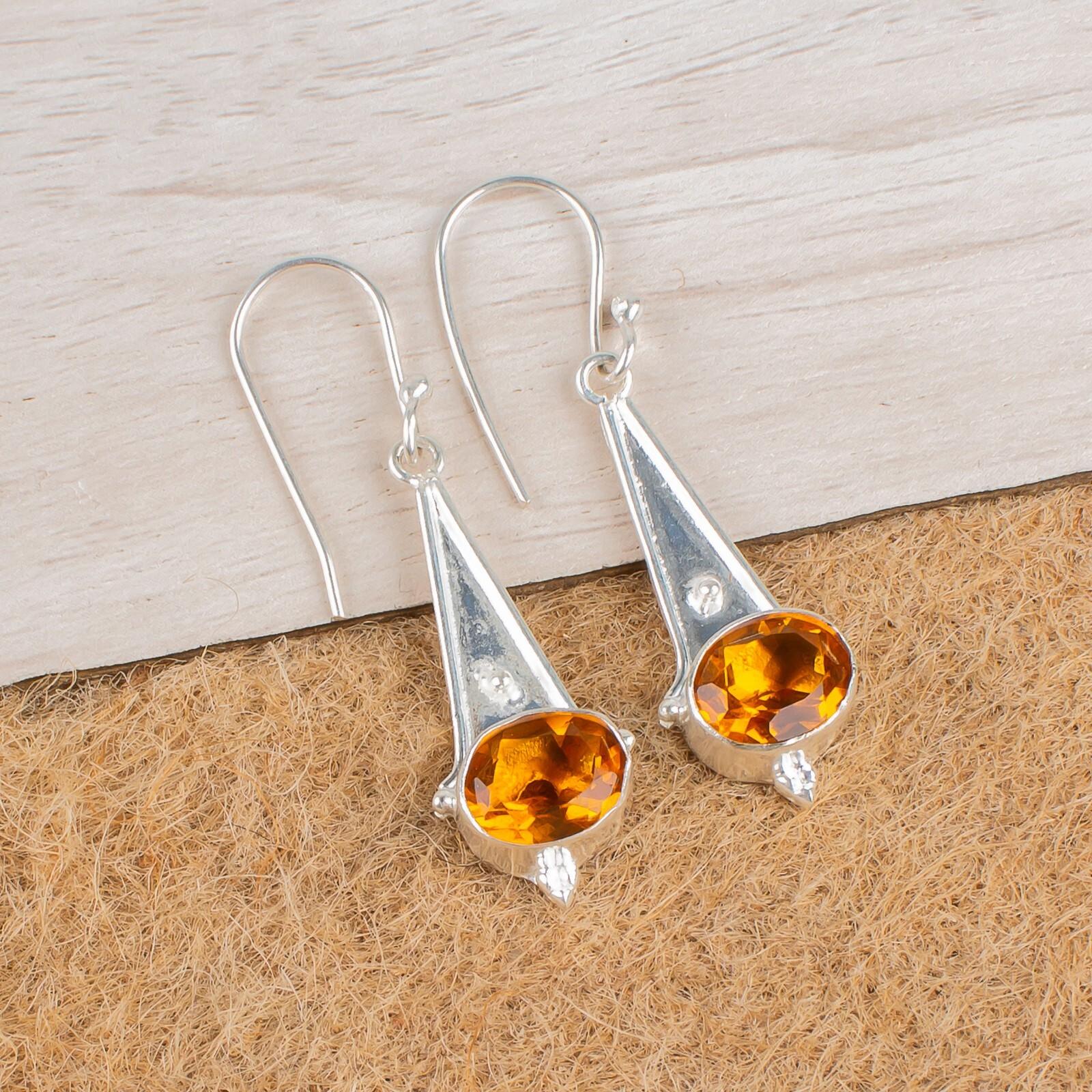 Citrine Gemstone 925 Sterling Silver Jewelry Handmade Drop/Dangle Earrings 1.80 EE-50-9
Citrine Gemstone 925 Sterling Silver Jewelry Handmade Drop/Dangle Earrings 1.80 EE-50-9