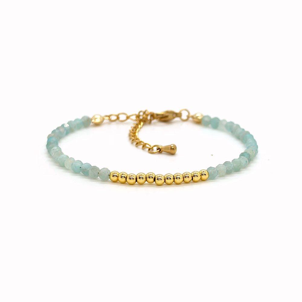 Vlen Natural Stone Bracelet for Women Adjustable Birthday Stone Bead Bracelet with 18K Gold Plated Accent Chic Boho Jewelry Gift
Vlen Natural Stone Bracelet for Women Adjustable Birthday Stone Bead Bracelet with 18K Gold Plated Accent Chic Boho Jewelry Gift