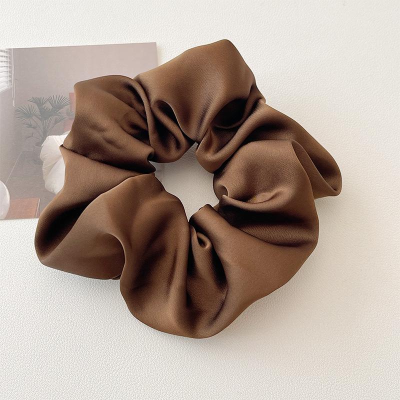 Korean Satin Scrunchie: French Retro Solid Color 15CM Classic Imitation Silk Hair Accessory
Korean Satin Scrunchie: French Retro Solid Color 15CM Classic Imitation Silk Hair Accessory