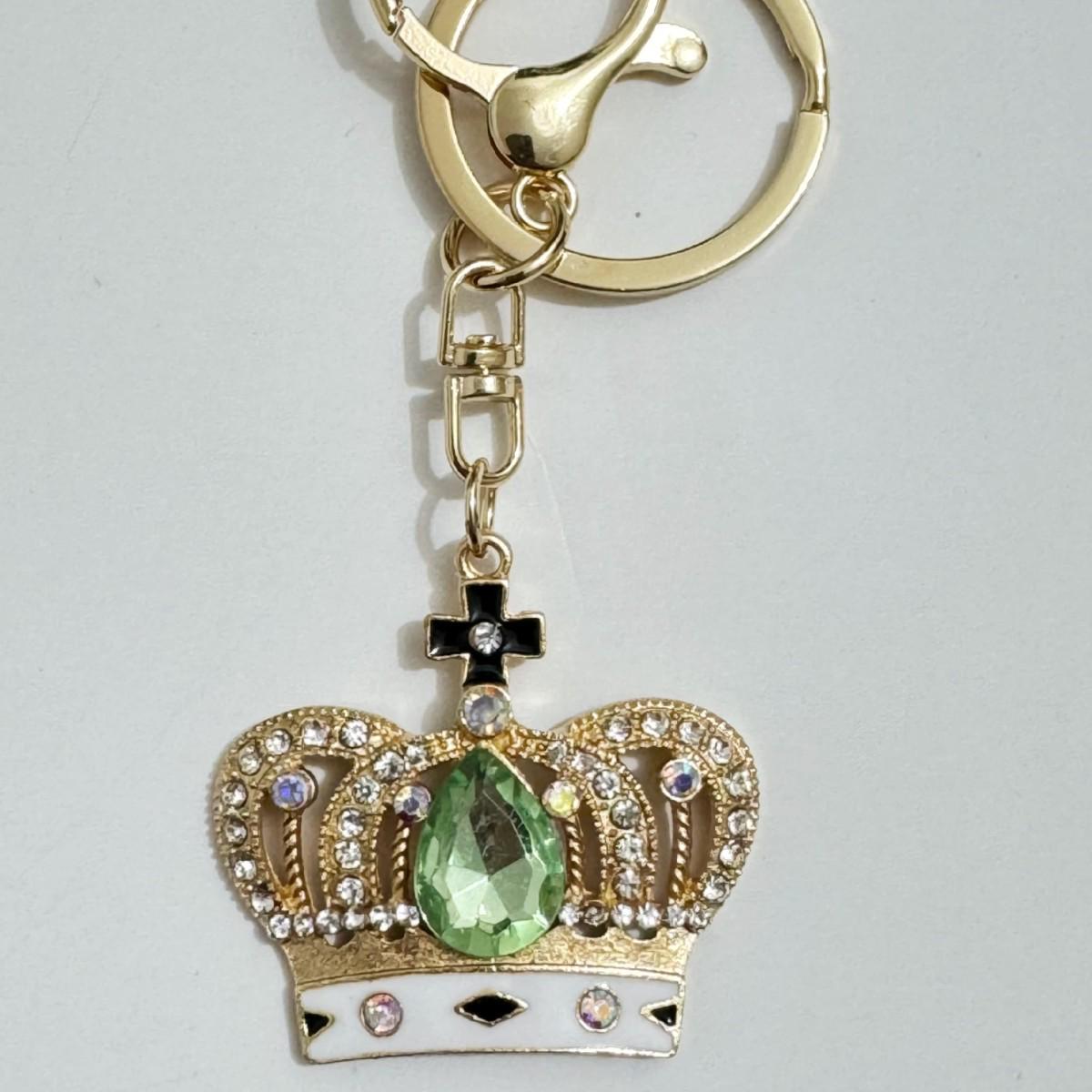Rhinestone Crown Water Drop Keychain Pendant Single Package
Rhinestone Crown Water Drop Keychain Pendant Single Package