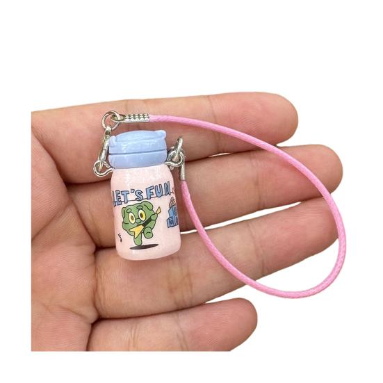 Миниатюрная модель бутылки с водой, аксессуары для кукольного домика, реалистичная модель бутылки с водой с ремешком, детские ролевые игрушки I
Миниатюрная модель бутылки с водой, аксессуары для кукольного домика, реалистичная модель бутылки с водой с ремешком, детские ролевые игрушки I