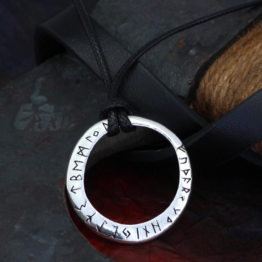 Norse Odin Rune Long Pendant Necklace Unisex Couple Sweater Chain Jewelry Gift For Men And Women Fashion Accessory античний срібного кольору
Norse Odin Rune Long Pendant Necklace Unisex Couple Sweater Chain Jewelry Gift For Men And Women Fashion Accessory античний срібного кольору