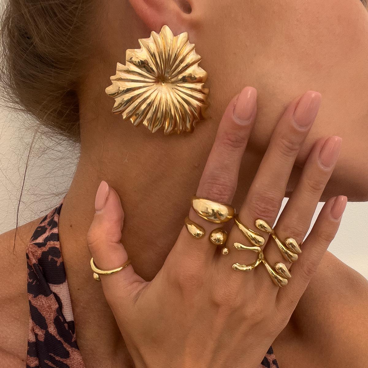 Stacked rings Wear water droplets Hug joint ring Female, simple liquid alloy open ring jewelry
Stacked rings Wear water droplets Hug joint ring Female, simple liquid alloy open ring jewelry
