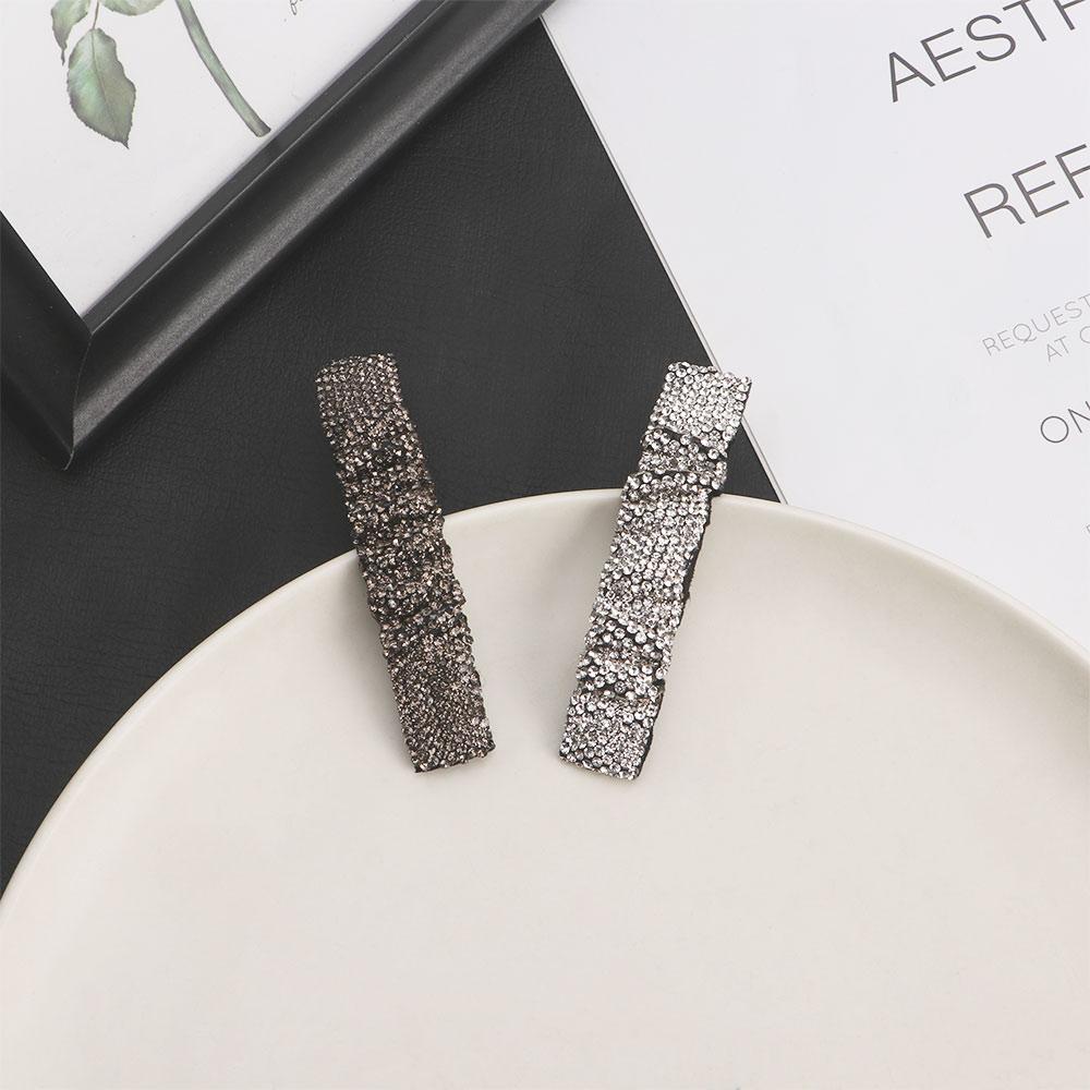 Shiny Diamond Crystal Korean Style Hairpins Women Hair Clips Thin Barrette Hair Accessories серебряный
Shiny Diamond Crystal Korean Style Hairpins Women Hair Clips Thin Barrette Hair Accessories серебряный