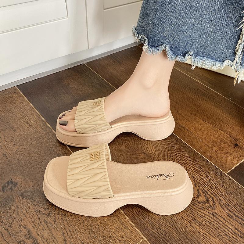 Fashionable Sandals for Women Wearing Thick Soled Non Slip Beach Slippers 36 розовый
Fashionable Sandals for Women Wearing Thick Soled Non Slip Beach Slippers 36 розовый