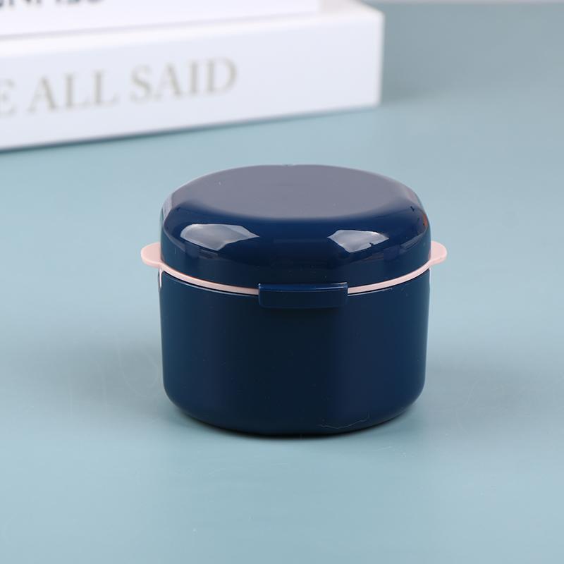 Ортодонтичний фіксатор Брекети Коробка для зберігання Замочування Невидимі зуби Очищення зубних протезів синій
Ортодонтичний фіксатор Брекети Коробка для зберігання Замочування Невидимі зуби Очищення зубних протезів синій