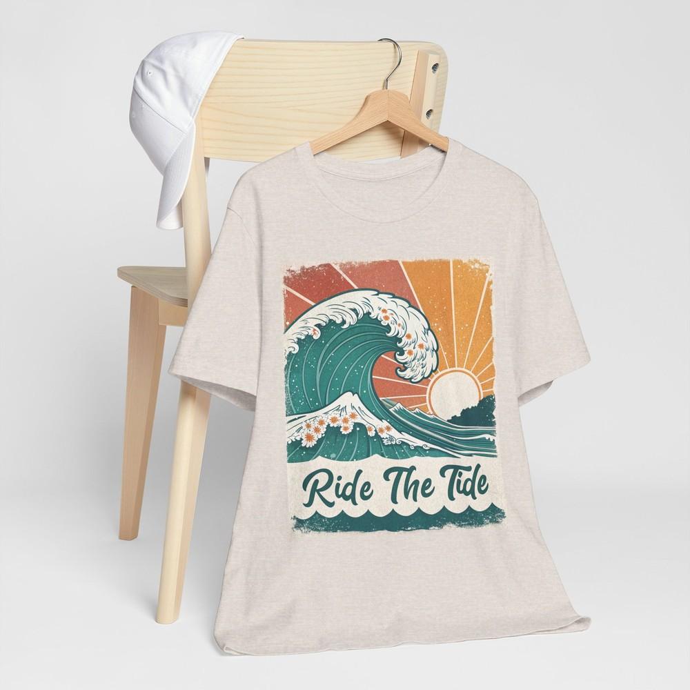 Vintage Riding the Tides Graphic T-Shirt – Surf-Inspired Design for Casual Style S
Vintage Riding the Tides Graphic T-Shirt – Surf-Inspired Design for Casual Style S