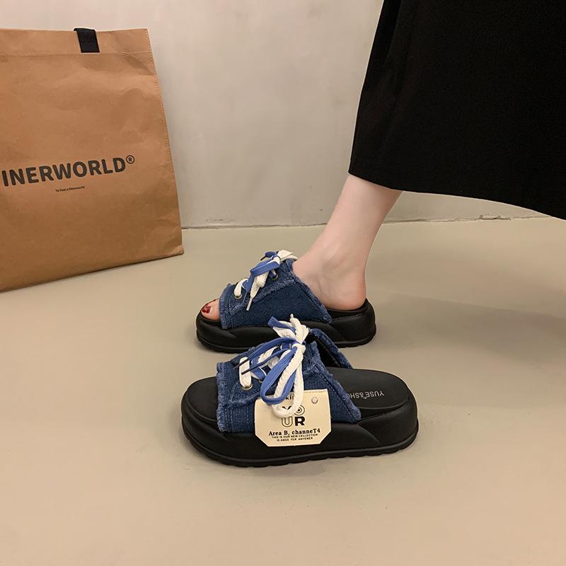 Beautiful thick-soled height-increasing cool slippers for women s summer wear versatile with skirts 2025 new going out flat slippers 40 коричневий
Beautiful thick-soled height-increasing cool slippers for women s summer wear versatile with skirts 2025 new going out flat slippers 40 коричневий