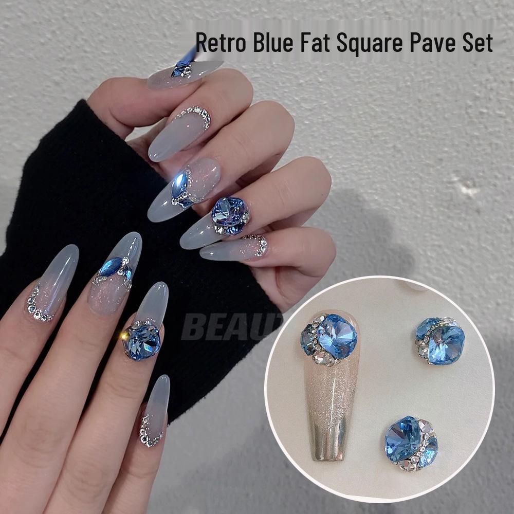 Royal Blue Diamond Ball Rhinestone Nail Art Crystal Accessories - Super Shiny Jewelry for Flashy Nails.
Royal Blue Diamond Ball Rhinestone Nail Art Crystal Accessories - Super Shiny Jewelry for Flashy Nails.