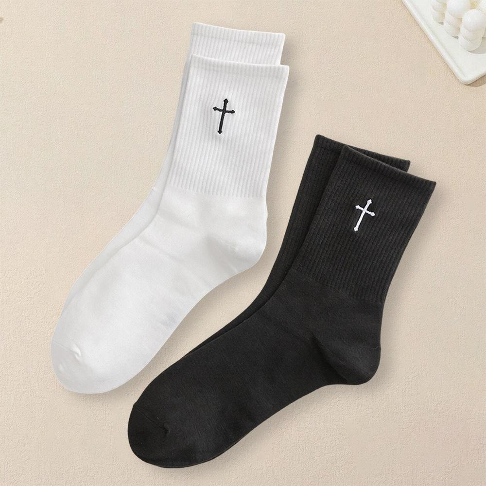 2 Pairs Men Cross Printed Socks Fashionable and Versatile Short Socks Comfortable Soft Lightweight Breathable Casual Socks One Size
2 Pairs Men Cross Printed Socks Fashionable and Versatile Short Socks Comfortable Soft Lightweight Breathable Casual Socks One Size