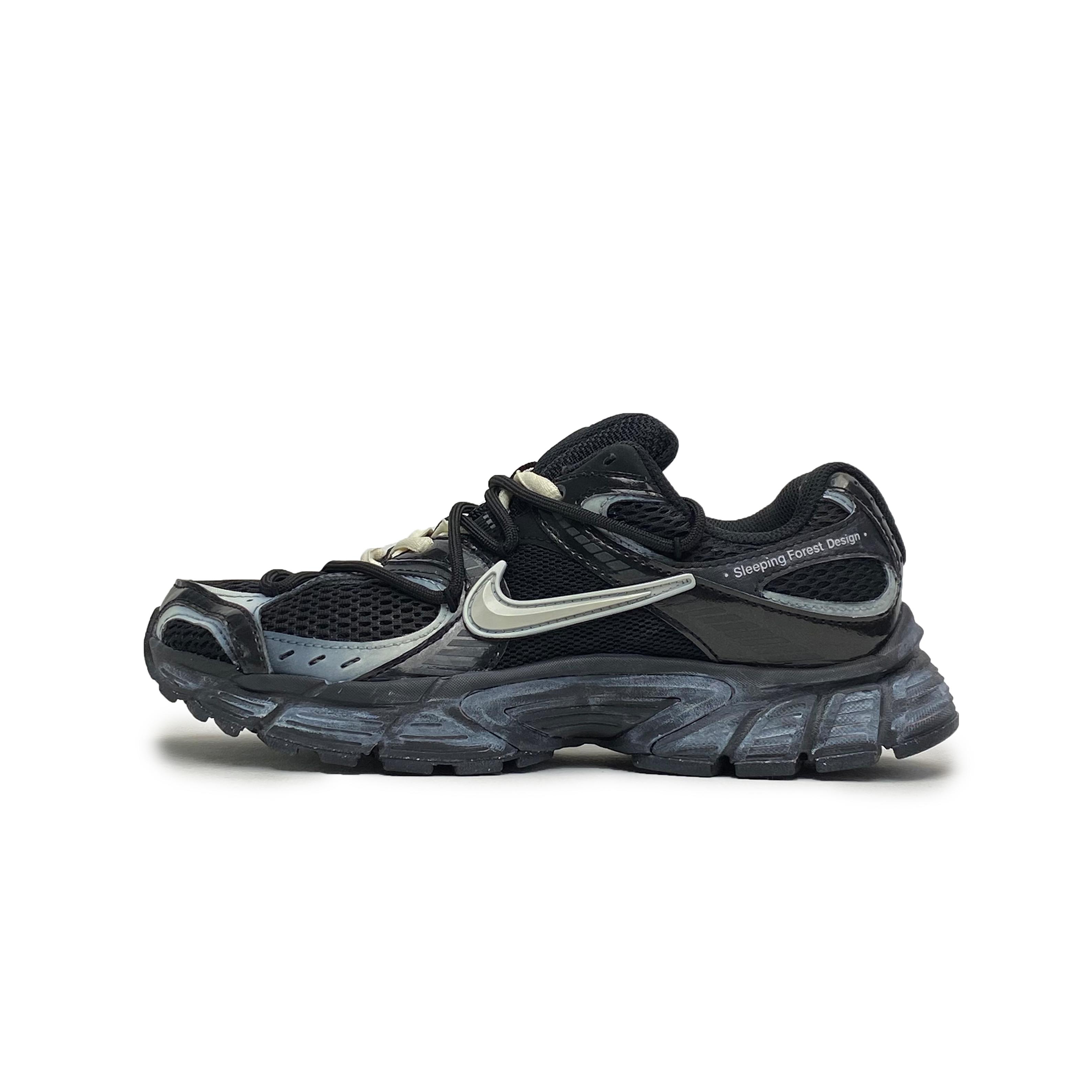 Nike V5 RNR Abrasion Resistant Abrasion Resistant Low top Casual Running Shoes Unisex HJ5228-001(team477-) 44
Nike V5 RNR Abrasion Resistant Abrasion Resistant Low top Casual Running Shoes Unisex HJ5228-001(team477-) 44
