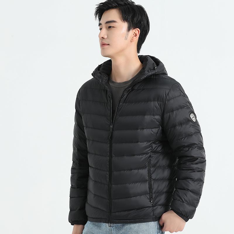 Мужские упаковываемые пуховики с капюшоном, легкие утепленные зимние куртки для мужчин, походная куртка для путешествий на открытом воздухе S чёрный
Мужские упаковываемые пуховики с капюшоном, легкие утепленные зимние куртки для мужчин, походная куртка для путешествий на открытом воздухе S чёрный