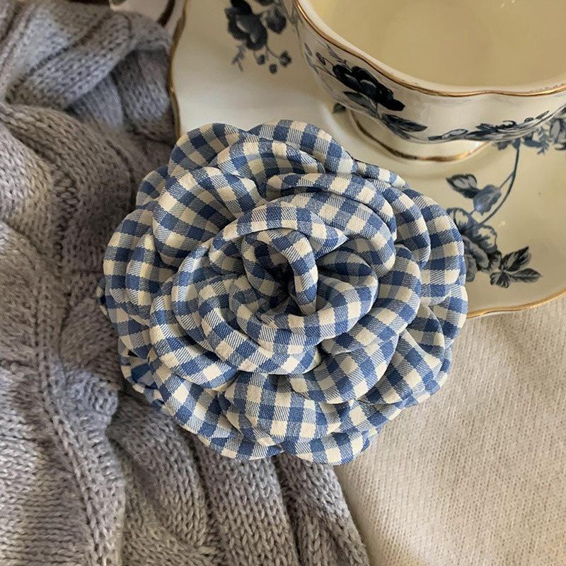 Spring Floral Plaid Hair Claw - Large Korean Style Hair Clip and Accessory
Spring Floral Plaid Hair Claw - Large Korean Style Hair Clip and Accessory