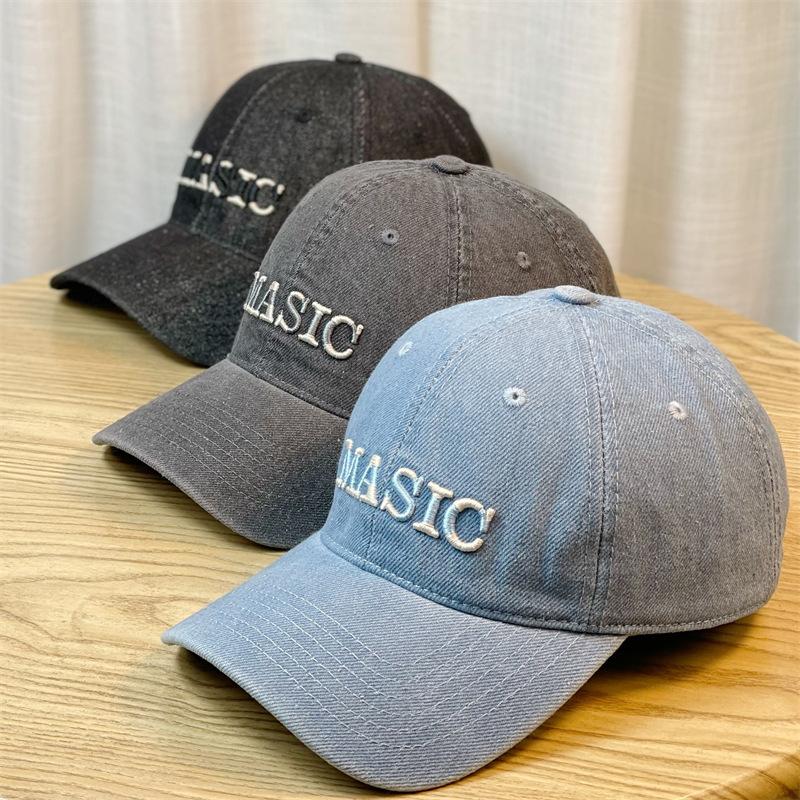 Spring and Autumn New Letter Embroidered Hat for Men and Women General Purpose Baseball Cap Trendy Fashion Simple Baseball Cap Soft Top 54-60Cm
Spring and Autumn New Letter Embroidered Hat for Men and Women General Purpose Baseball Cap Trendy Fashion Simple Baseball Cap Soft Top 54-60Cm