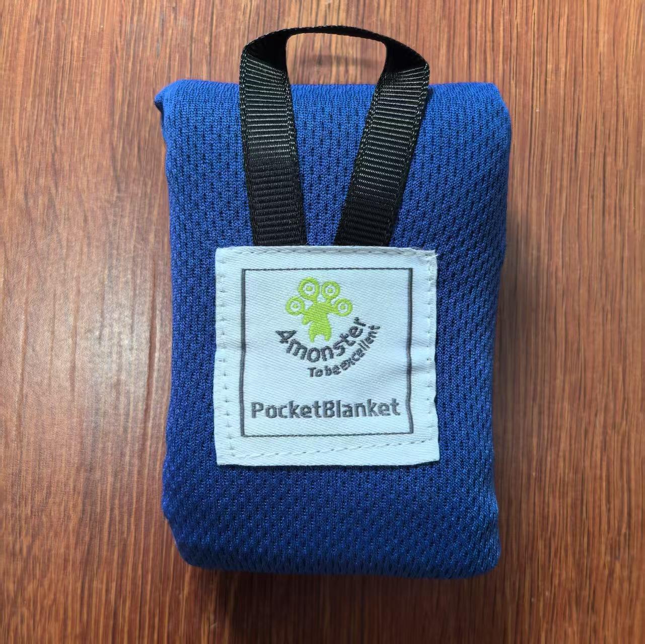 Picnic outdoor ultra-light floor mat pocket portable and convenient folding moisture-proof mat waterproof lawn beach outing 70 110cm темно-синий
Picnic outdoor ultra-light floor mat pocket portable and convenient folding moisture-proof mat waterproof lawn beach outing 70 110cm темно-синий
