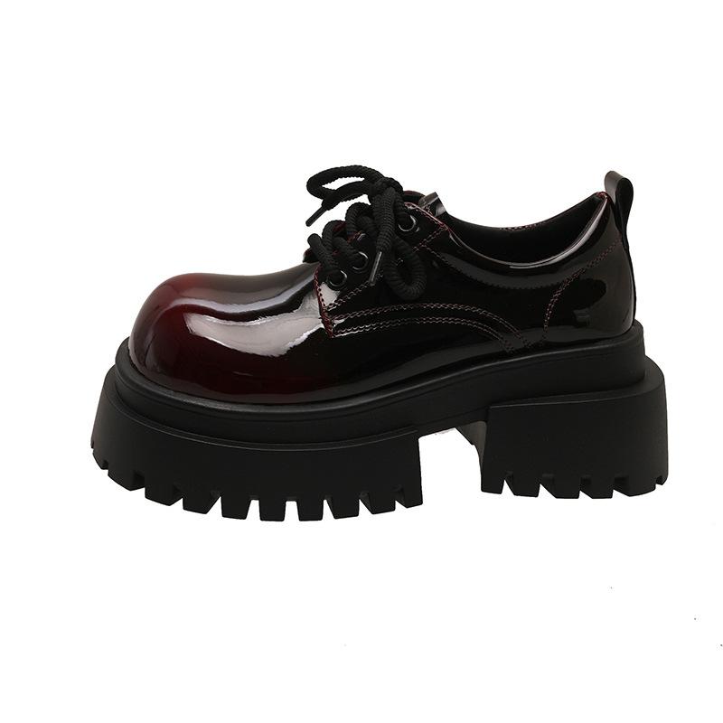 Британские туфли на шнуровке на толстой подошве однотонные из маленькой кожи для женщин 2025 новые маленькие лоферы, милые и крутые туфли с большой головой. 40
Британские туфли на шнуровке на толстой подошве однотонные из маленькой кожи для женщин 2025 новые маленькие лоферы, милые и крутые туфли с большой головой. 40