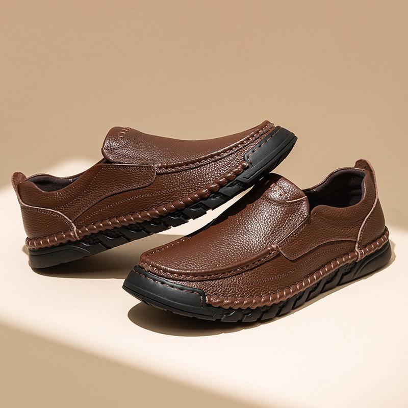 Live stream explosion first-layer cowhide casual leather shoes men s hand-sewn shoes men s soft-soled genuine leather middle-aged and elderly father 44
Live stream explosion first-layer cowhide casual leather shoes men s hand-sewn shoes men s soft-soled genuine leather middle-aged and elderly father 44